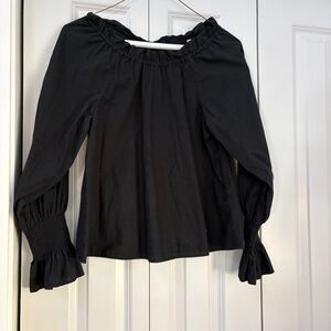DÔEN Harper Blouse Black Long Sleeve with Crew Neck.